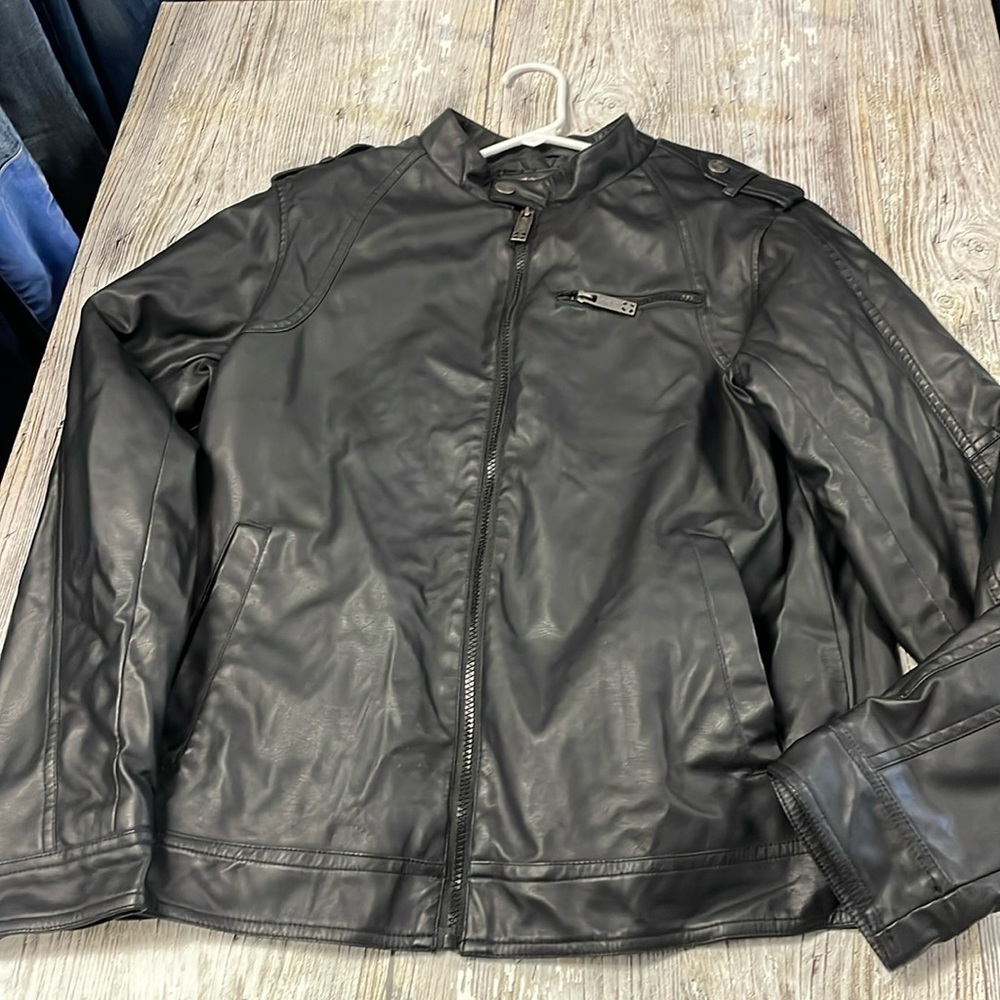 WHISPERING SMITH LEATHER JACKET